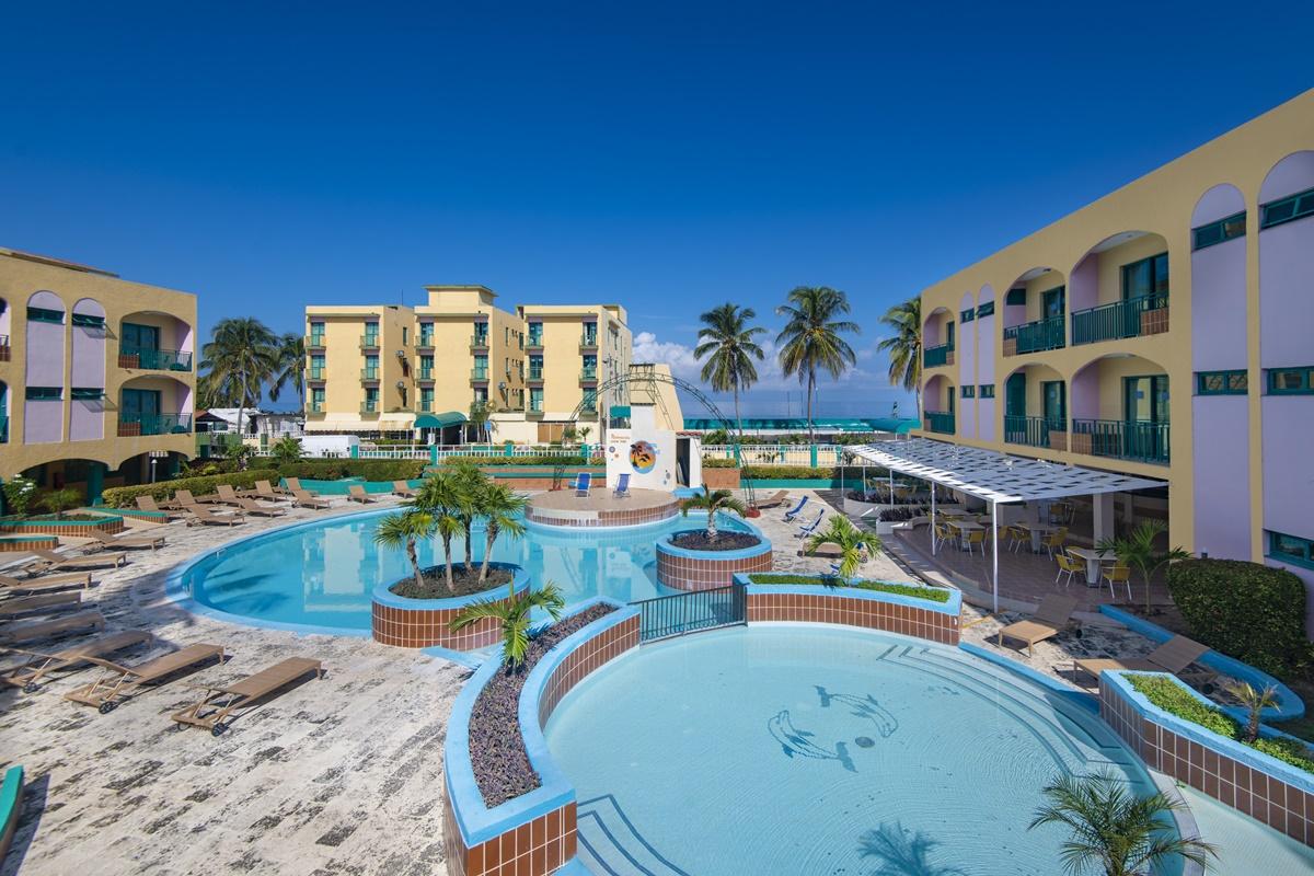 Los Delfines Hotel Varadero Exterior foto