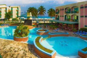 Los Delfines Hotel Varadero Exterior foto